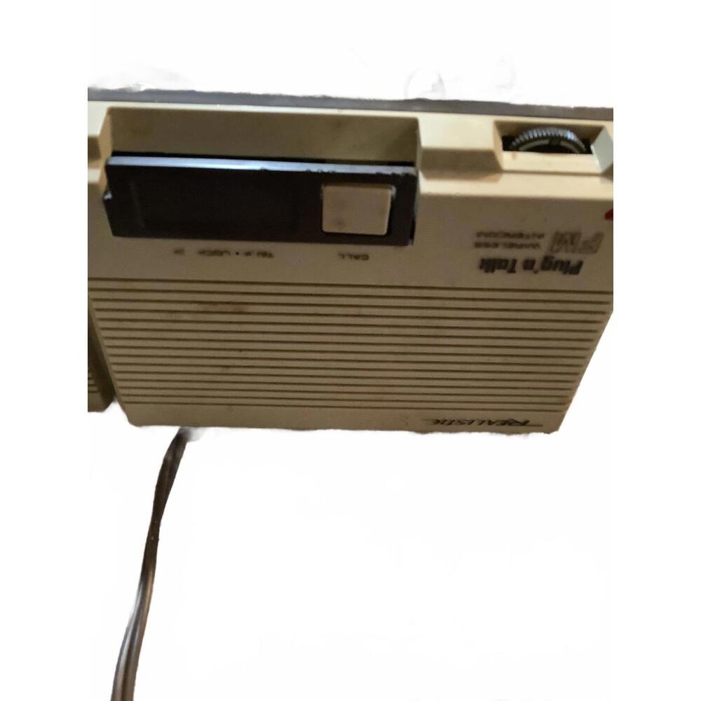 Realistic Plug'n Talk FM Wireless Intercom System - Picture 6 of 9